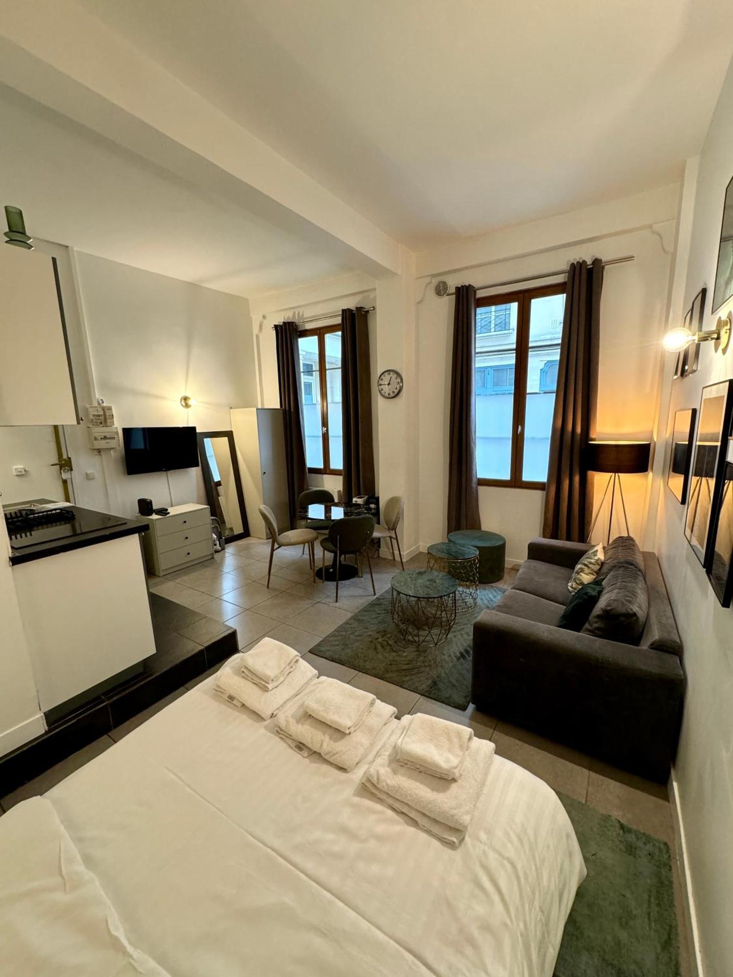 Temple Apartments Paris Bagian luar foto